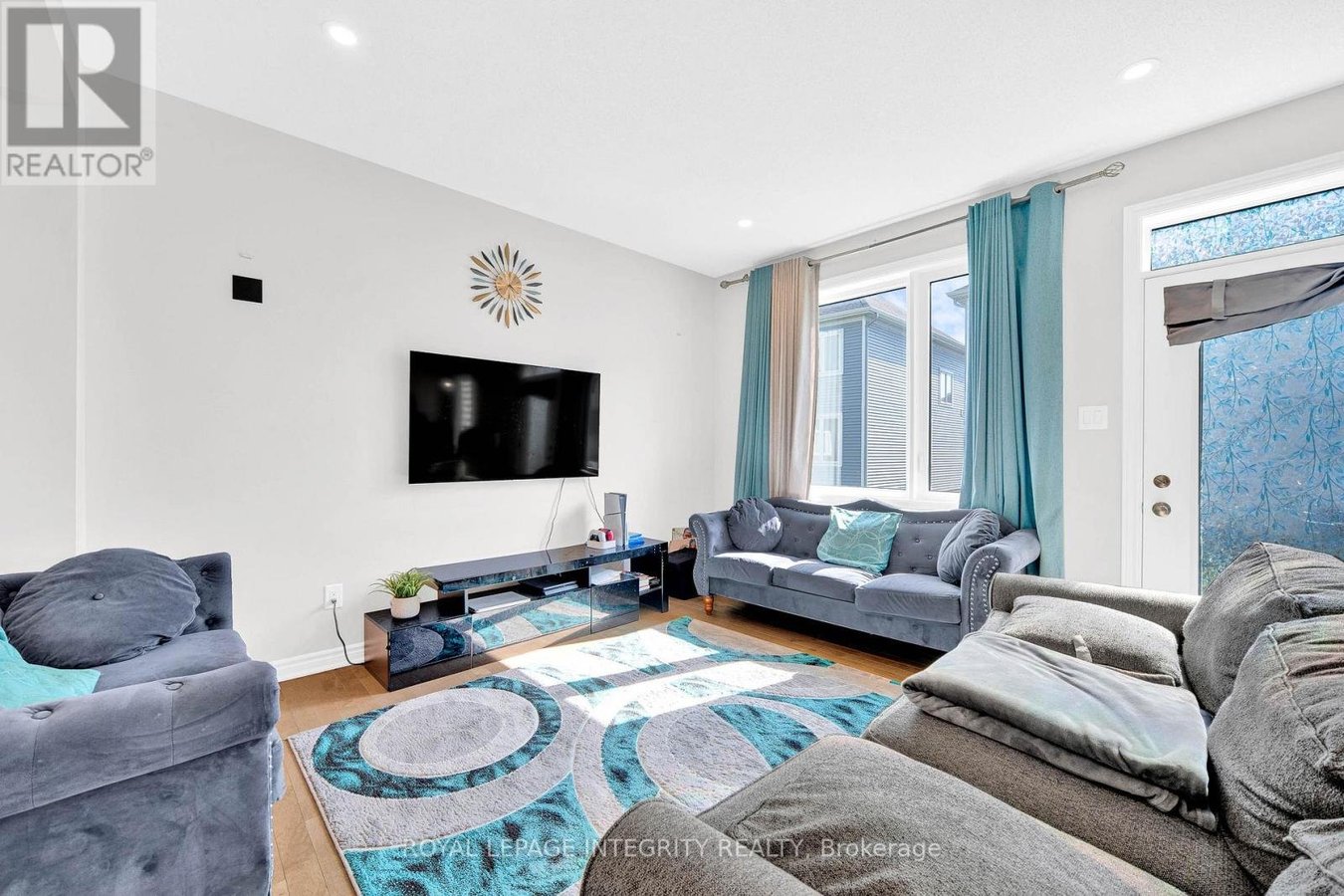 16 FOCALITY CRESCENT - Photo 6