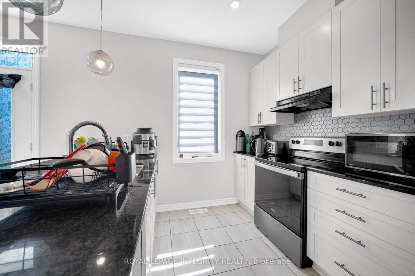 16 FOCALITY CRESCENT - Photo 11