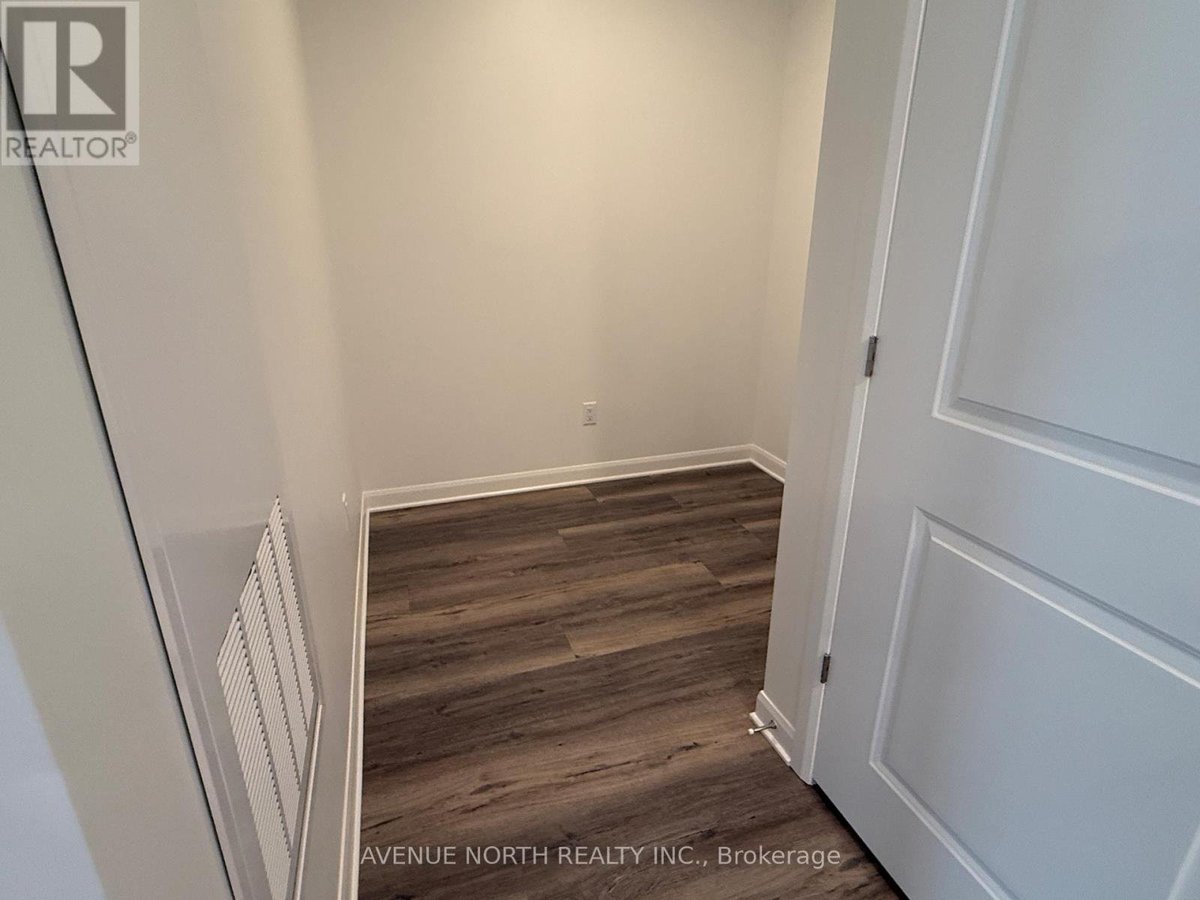 A211 - 4838 BANK STREET - Photo 12