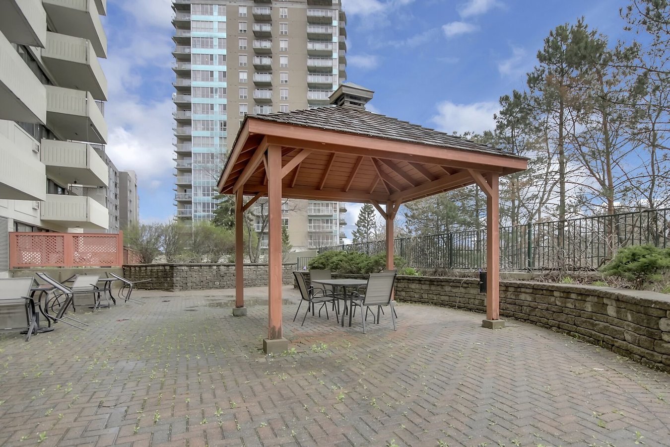 40 Landry Street - Photo 15