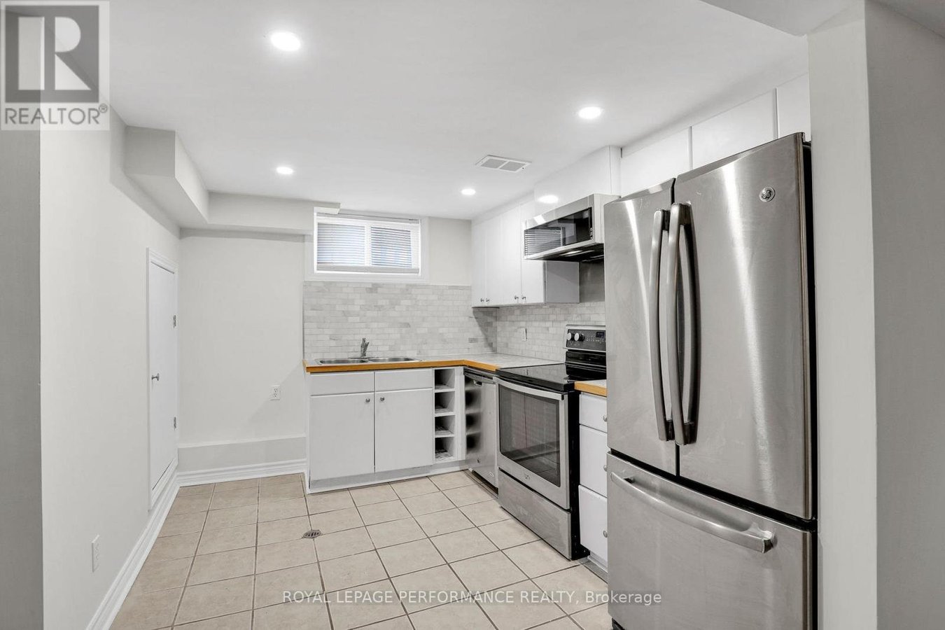 LOWER UNIT - 940 BRANT LOWER UNIT STREET - Photo 6