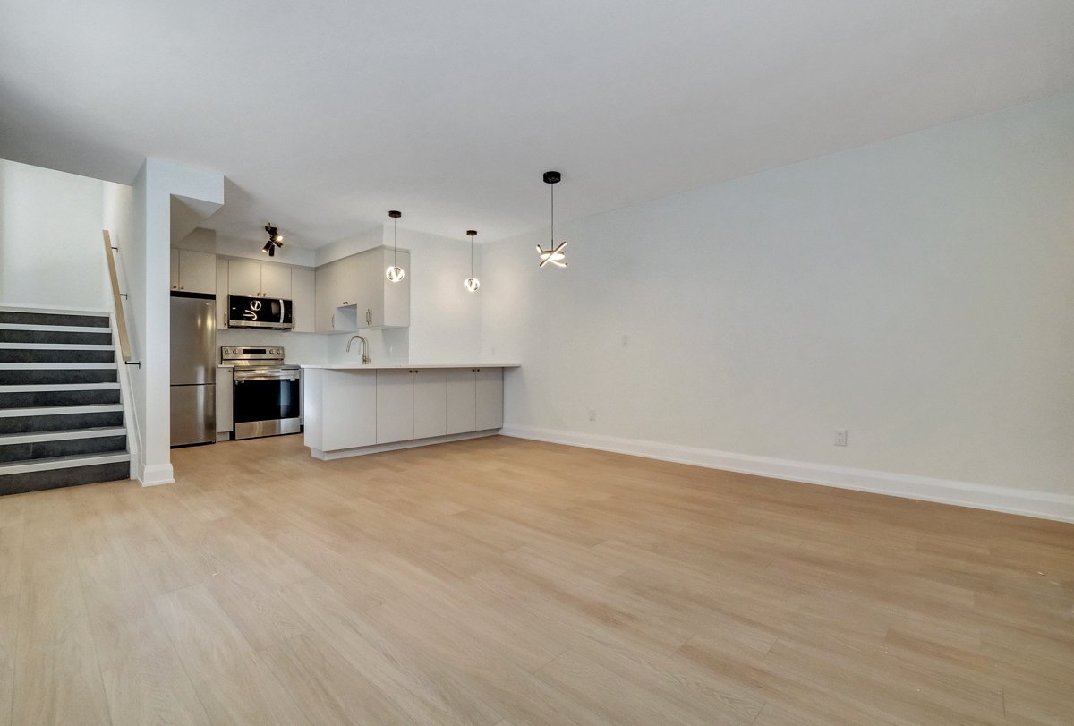 533 Broadhead Avenue - Photo 4