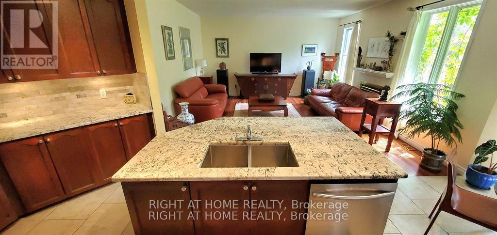 142 WINDHURST DRIVE - Photo 16