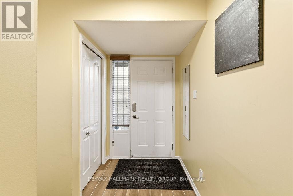 8 PONDSIDE PRIVATE - Photo 4