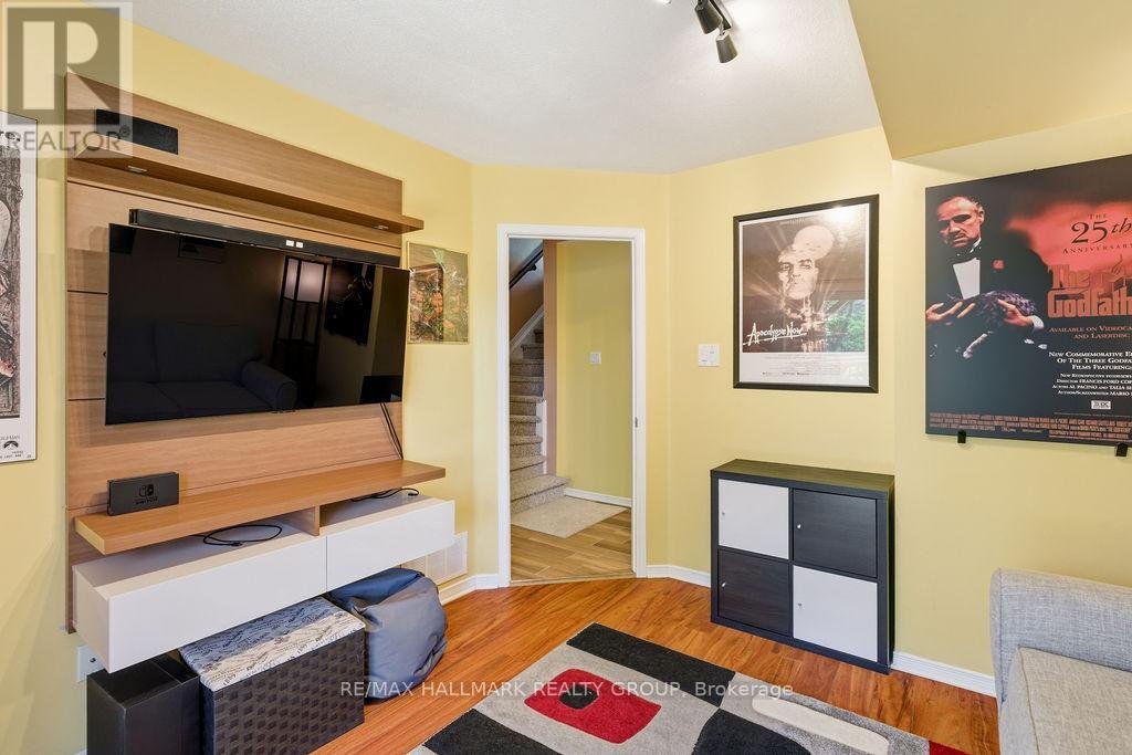 8 PONDSIDE PRIVATE - Photo 6