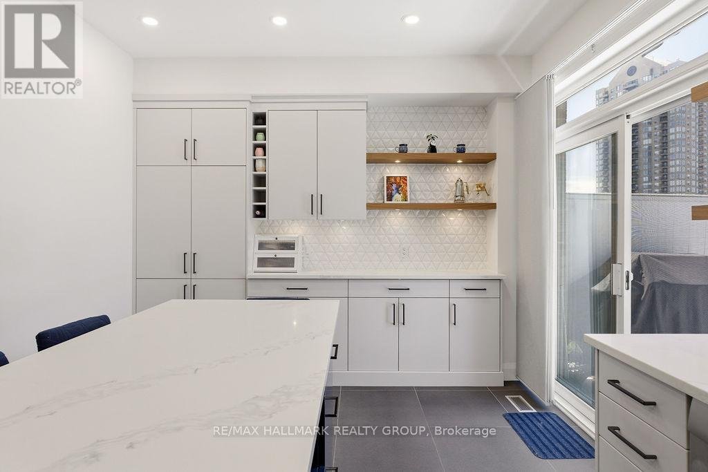 8 PONDSIDE PRIVATE - Photo 19
