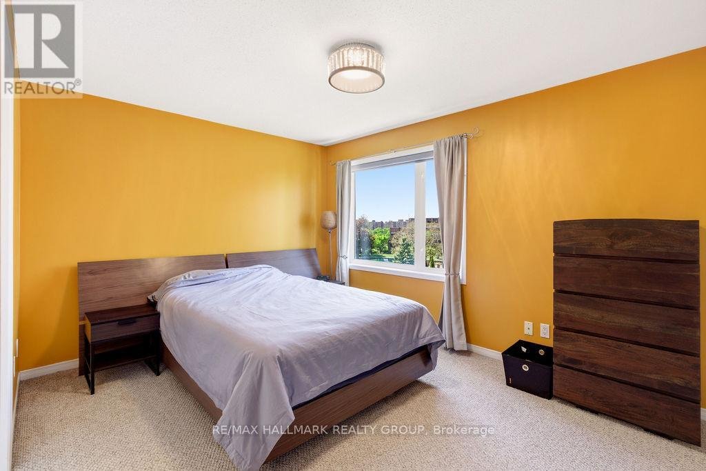 8 PONDSIDE PRIVATE - Photo 24
