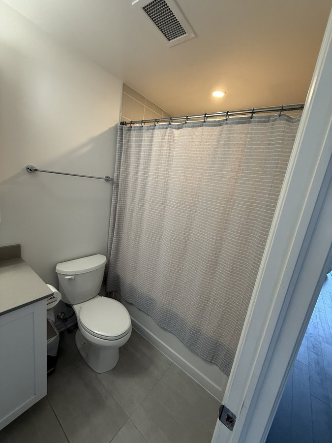 805 Carling Avenue - Photo 4