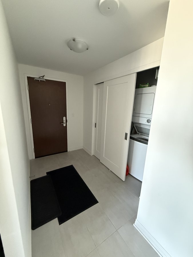 805 Carling Avenue - Photo 2
