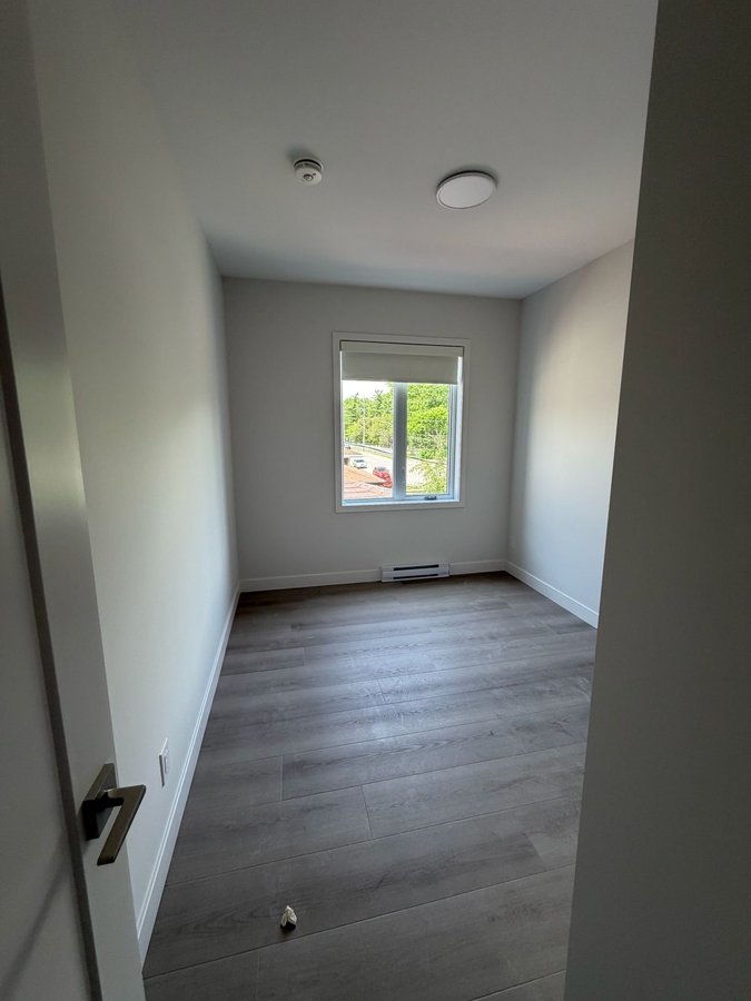674 De l'Église Street - Photo 3