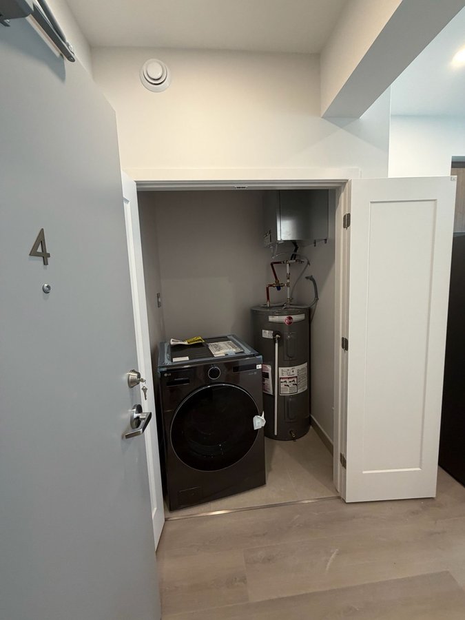 674 De l'Église Street - Photo 2