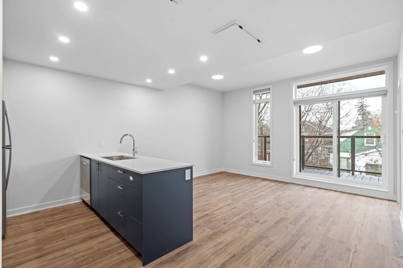 12 Chapleau Avenue - Photo 5