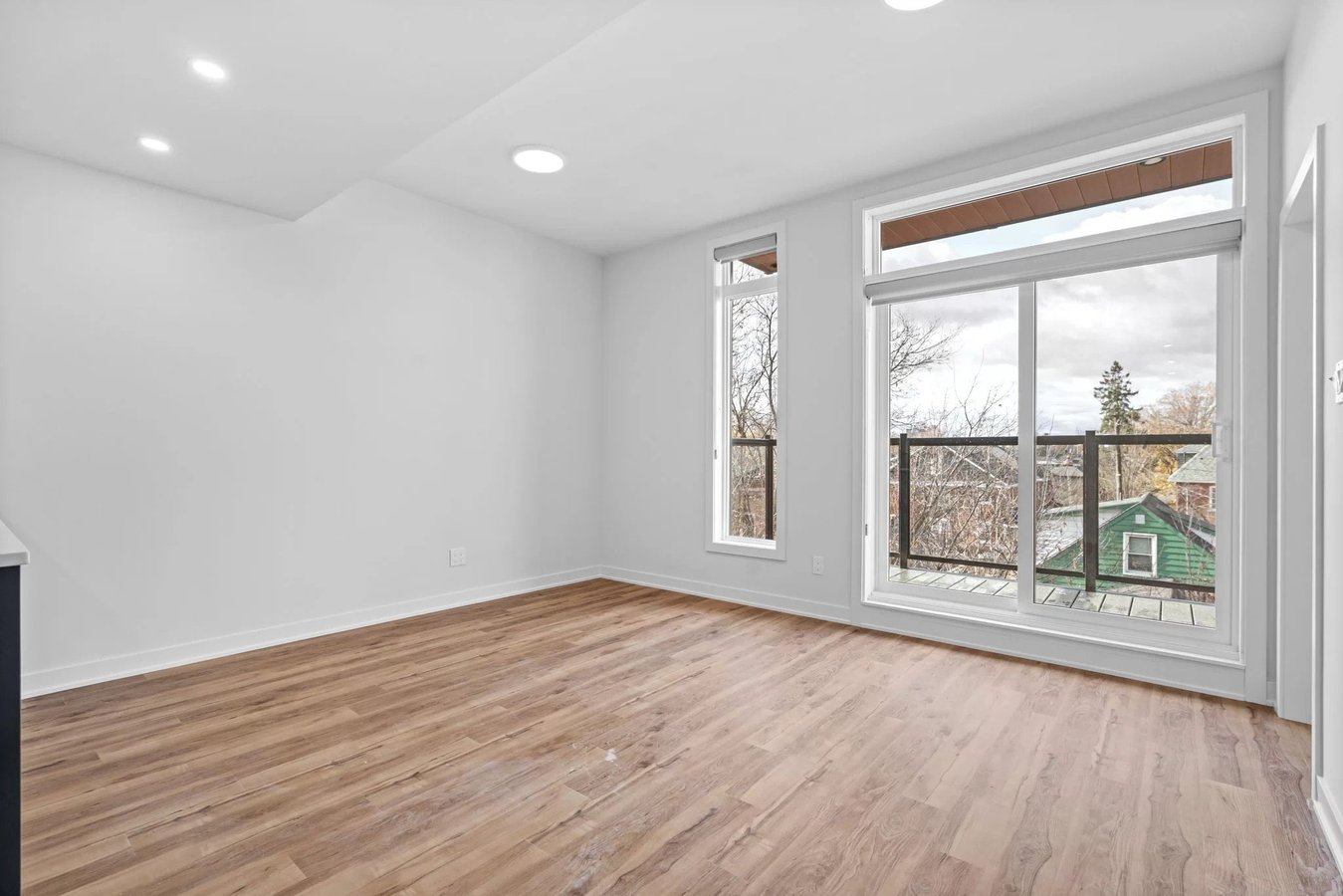 12 Chapleau Avenue - Photo 7