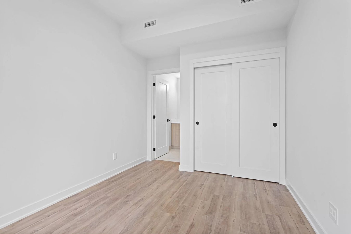 12 Chapleau Avenue - Photo 11