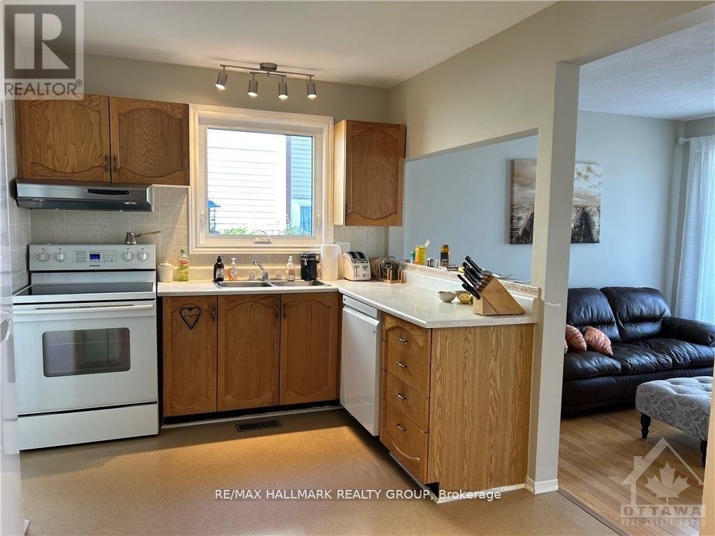 6417 LOIRE DRIVE - Photo 5