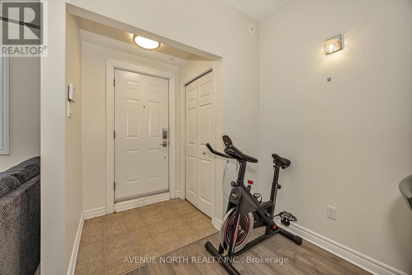 4 - 175 WATERBRIDGE DRIVE - Photo 12