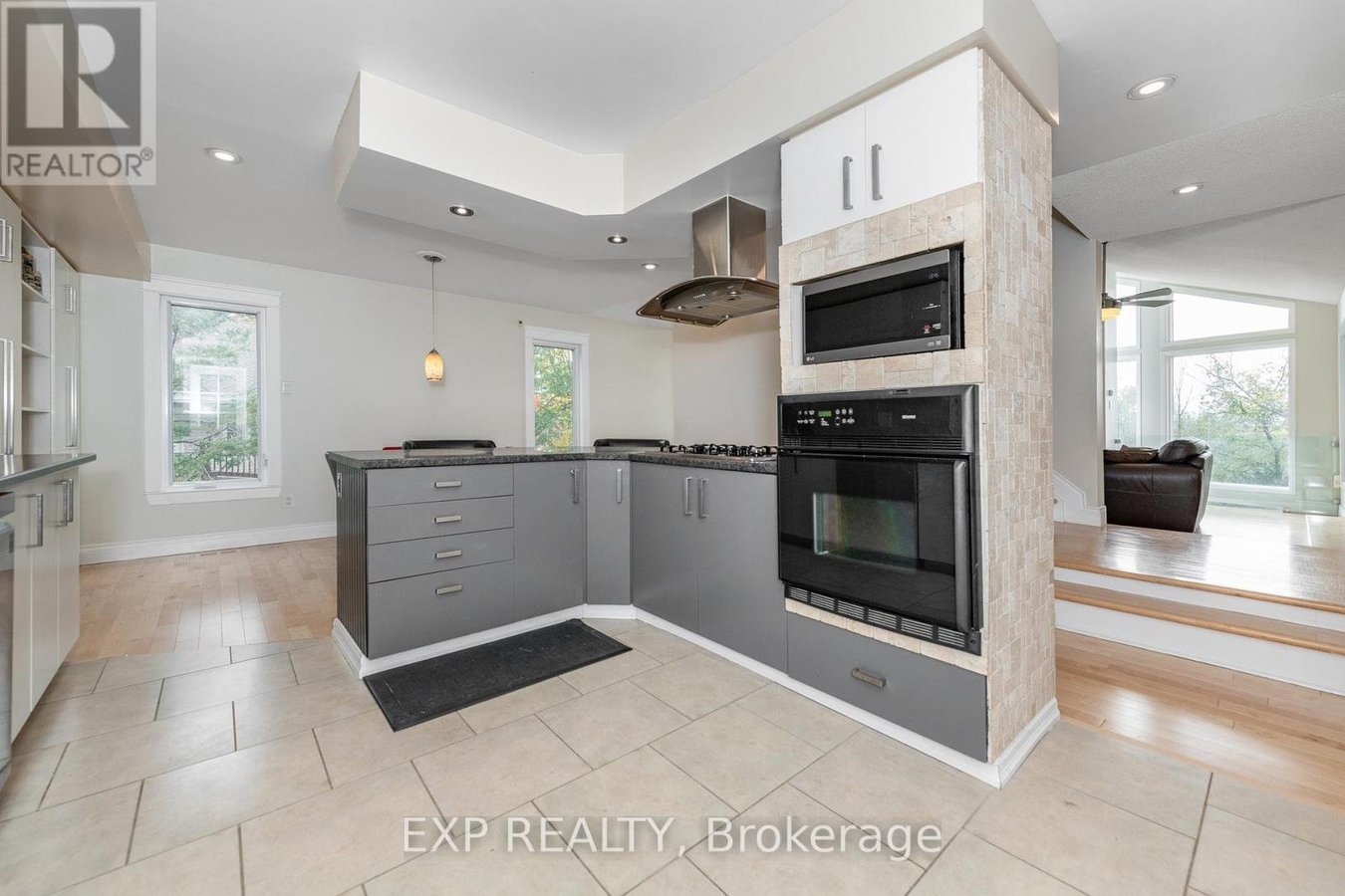 1238 BARNWELL CRESCENT - Photo 17
