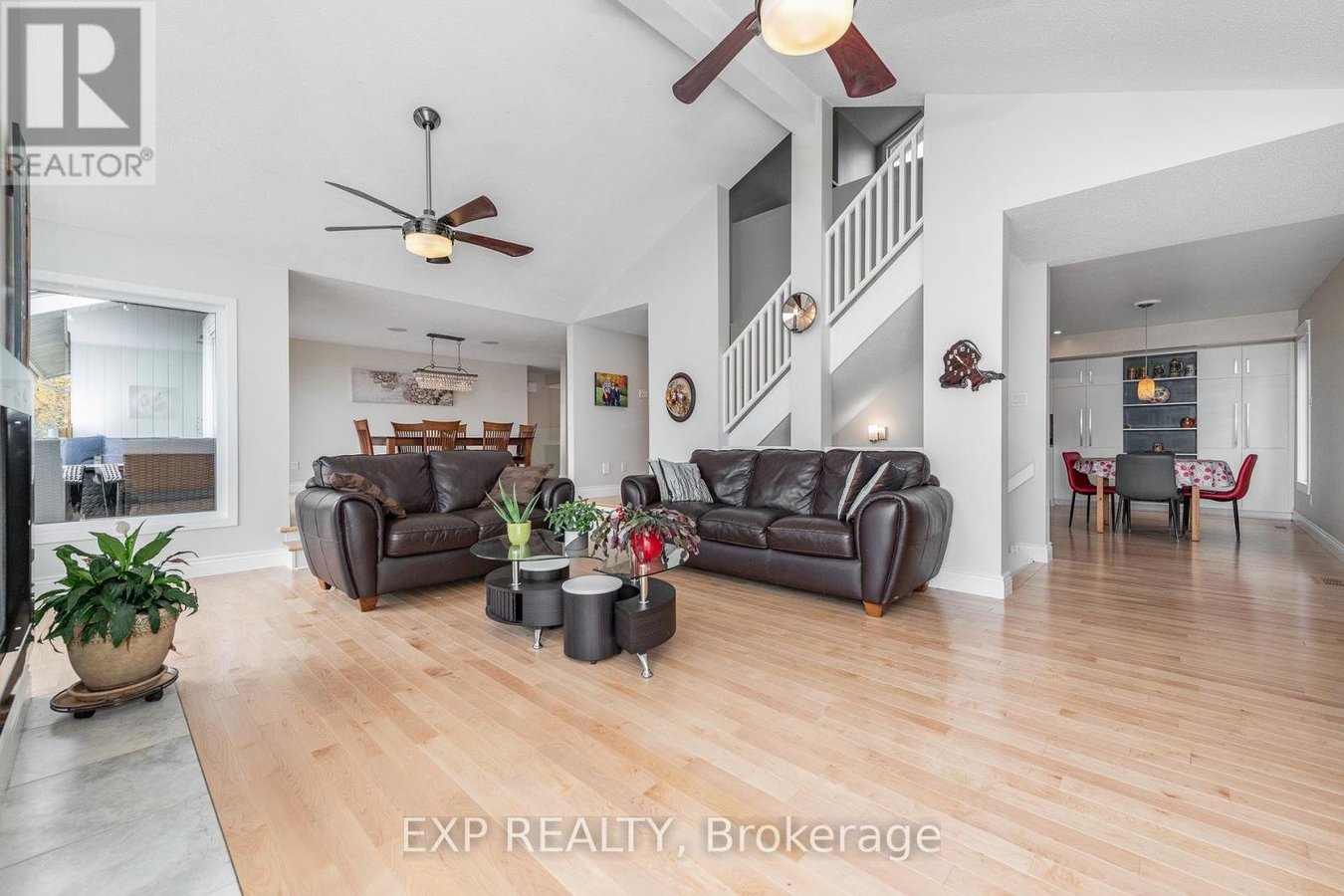 1238 BARNWELL CRESCENT - Photo 21