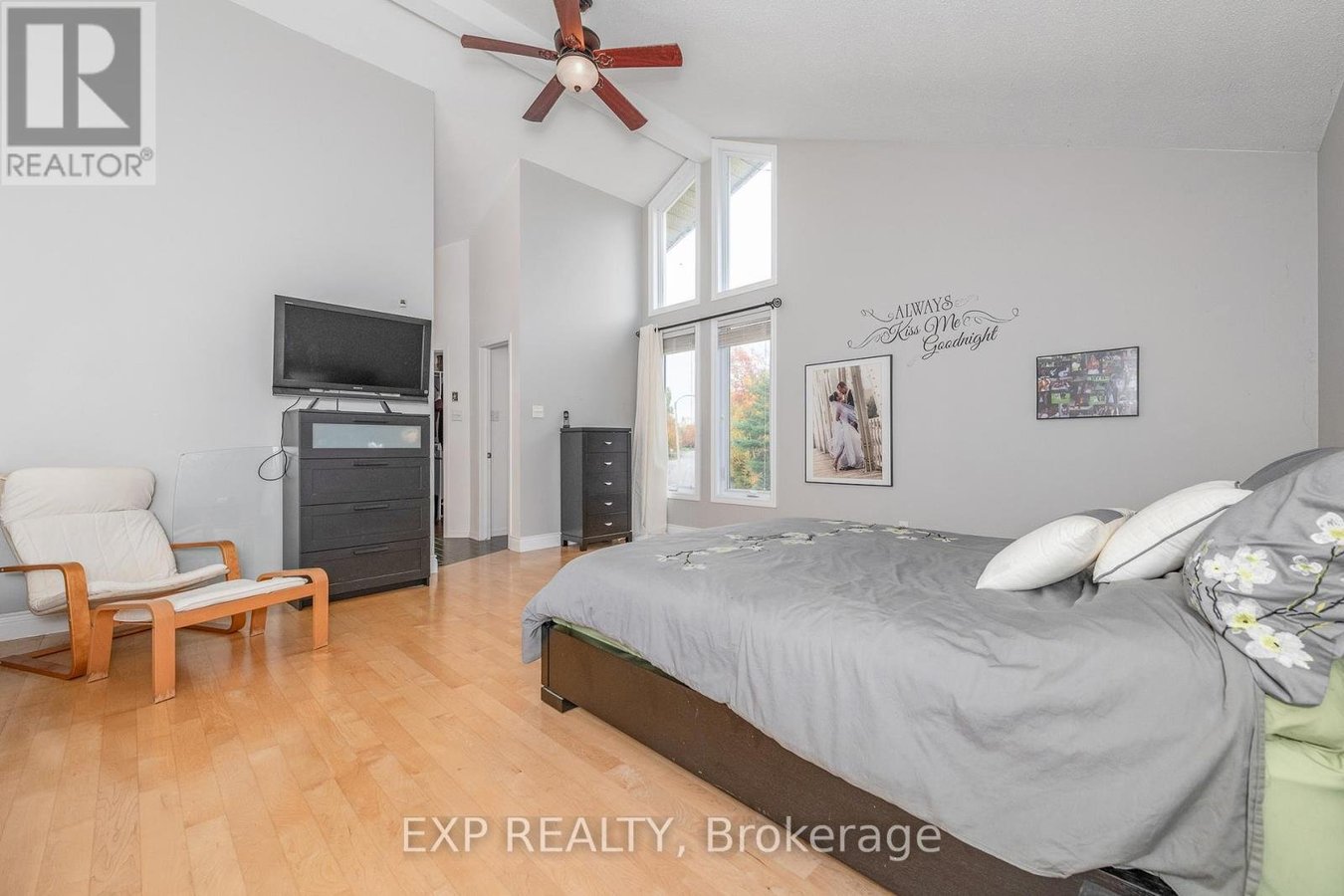 1238 BARNWELL CRESCENT - Photo 29
