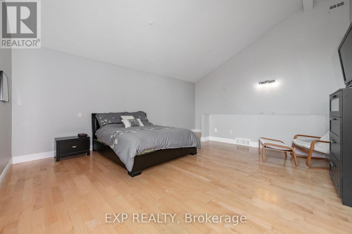 1238 BARNWELL CRESCENT - Photo 30