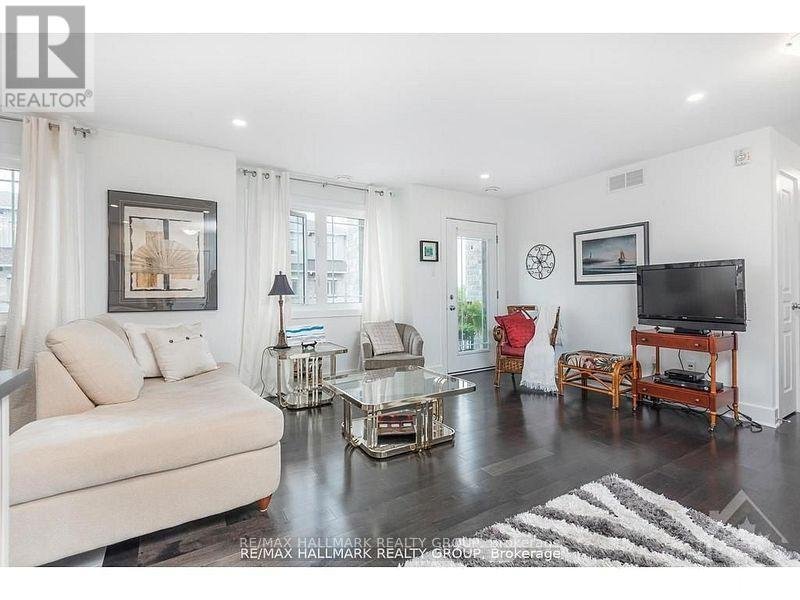 10 - 340 TRIBECA PRIVATE - Photo 5