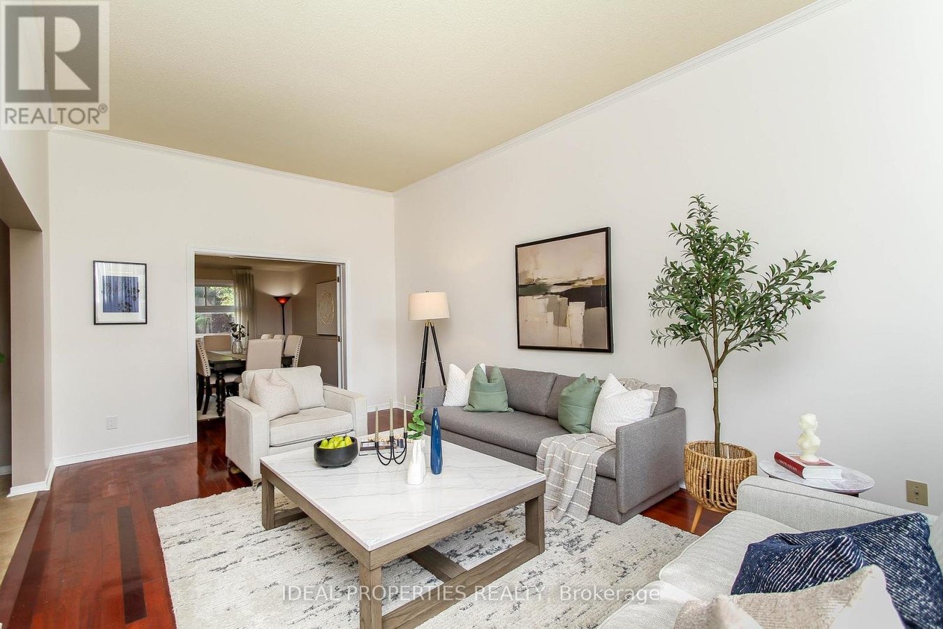 39 HUNTINGS END AVENUE - Photo 9