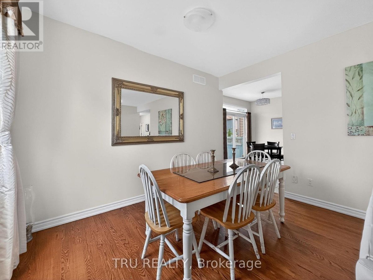 200 CELTIC RIDGE CRESCENT - Photo 8