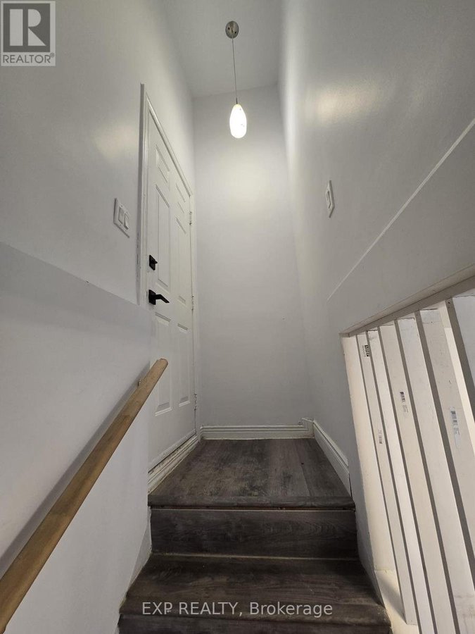 B - 20 NEWHAVEN STREET - Photo 2