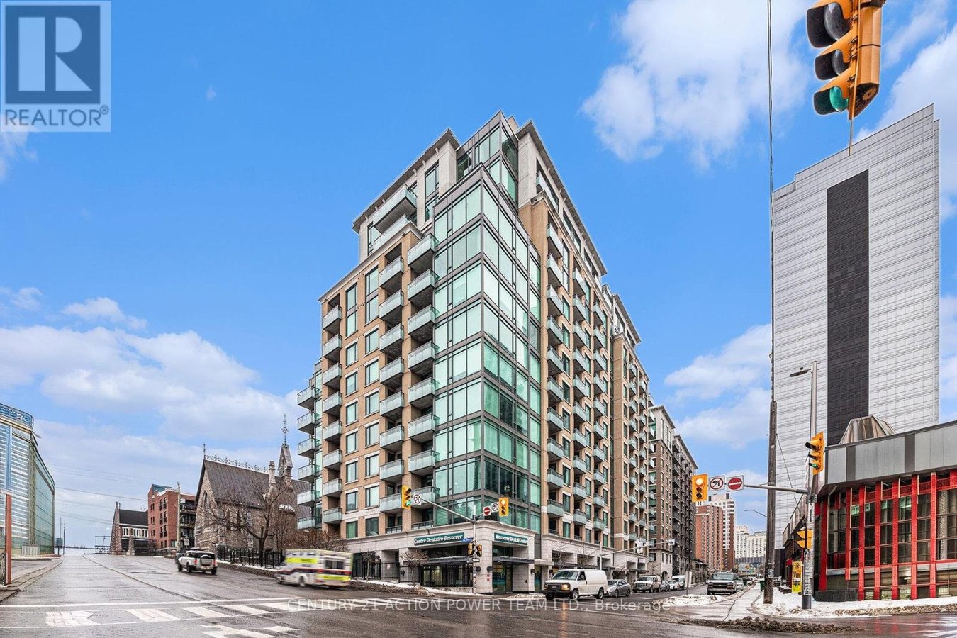 1506 - 238 BESSERER STREET - Photo 2