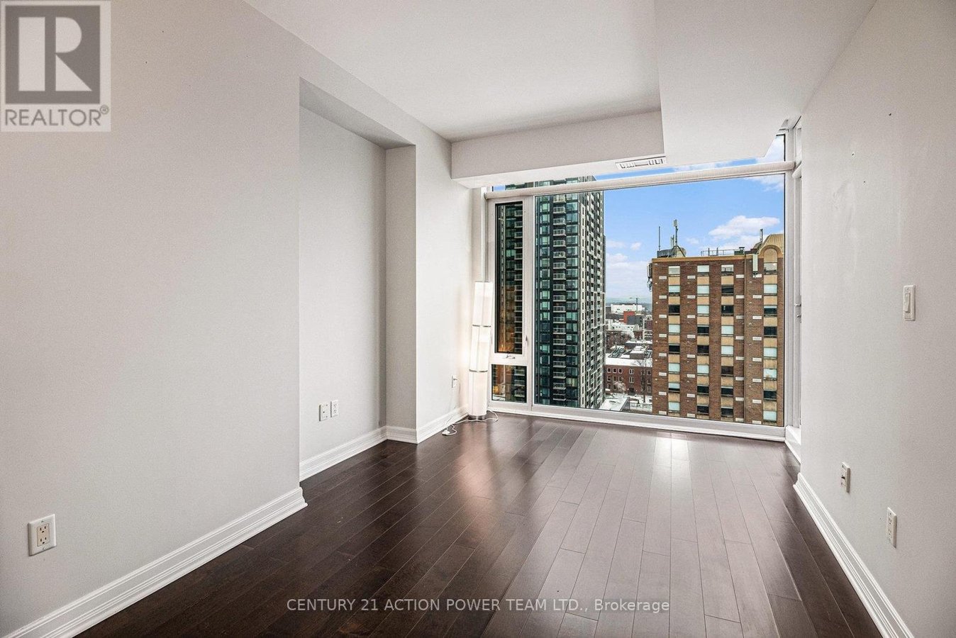 1506 - 238 BESSERER STREET - Photo 4
