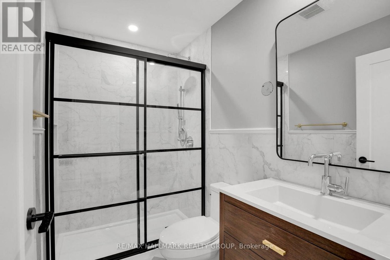 3 - 13 ELLA STREET - Photo 26