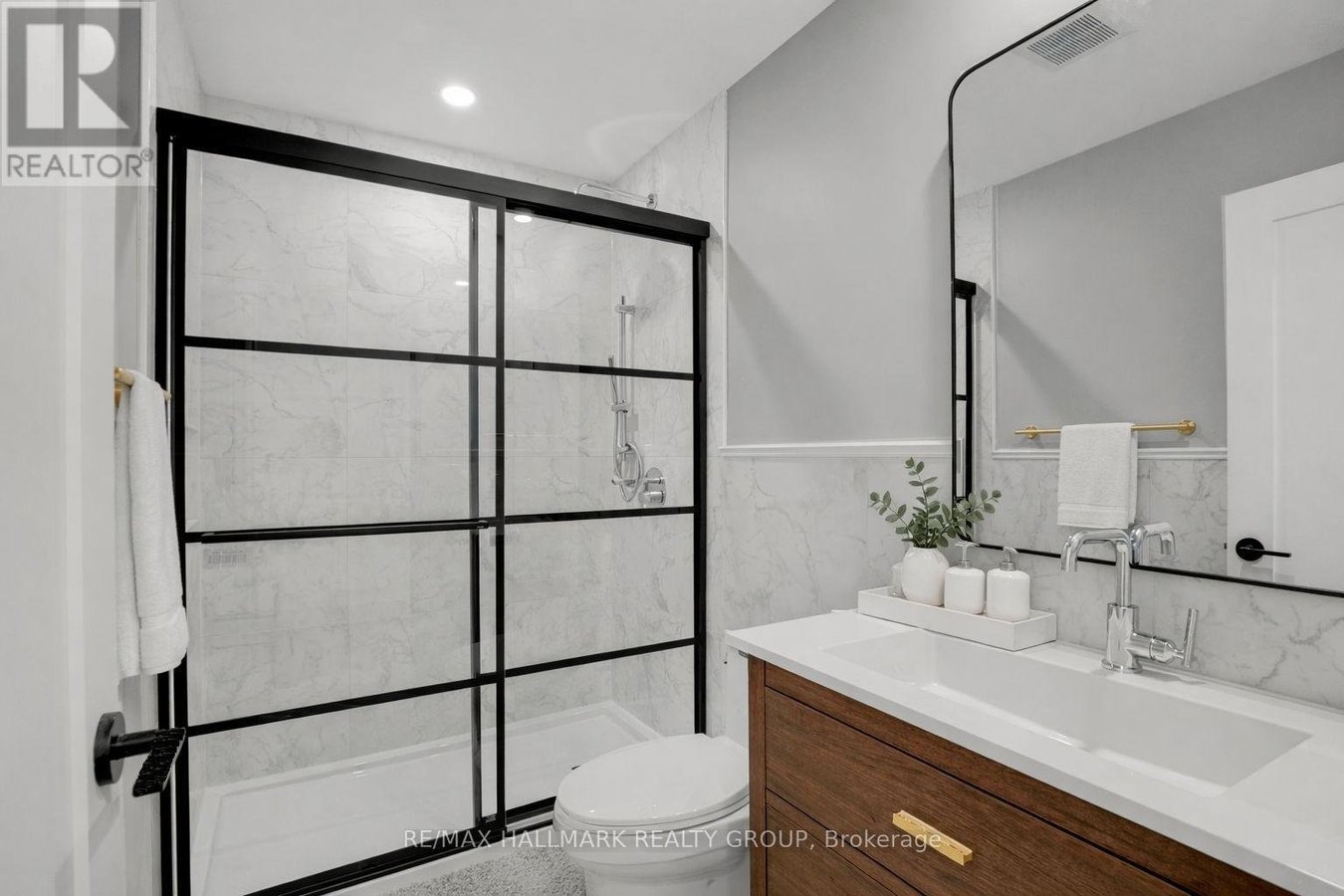 3 - 13 ELLA STREET - Photo 27