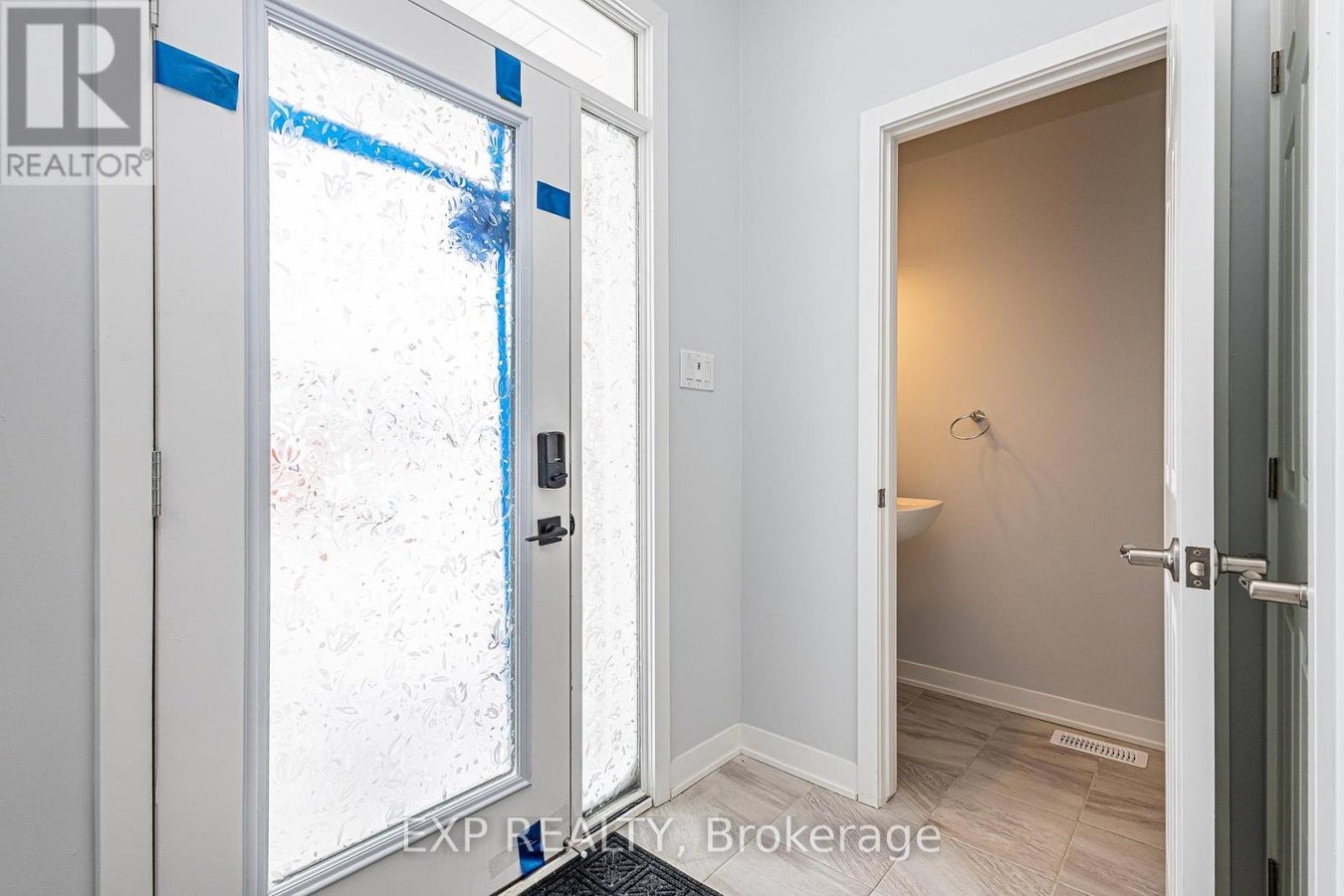 210 ORMISTON CRESCENT - Photo 3