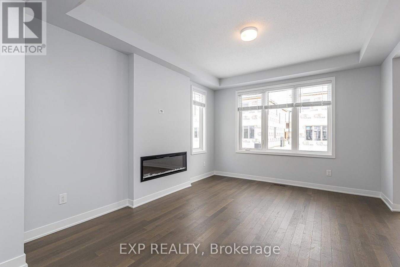 210 ORMISTON CRESCENT - Photo 5