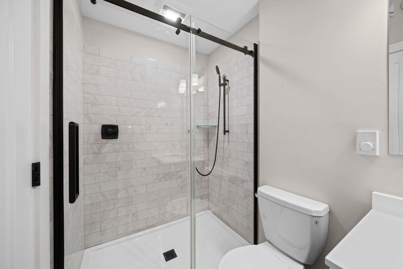 331 Bloomfield Avenue - Photo 12