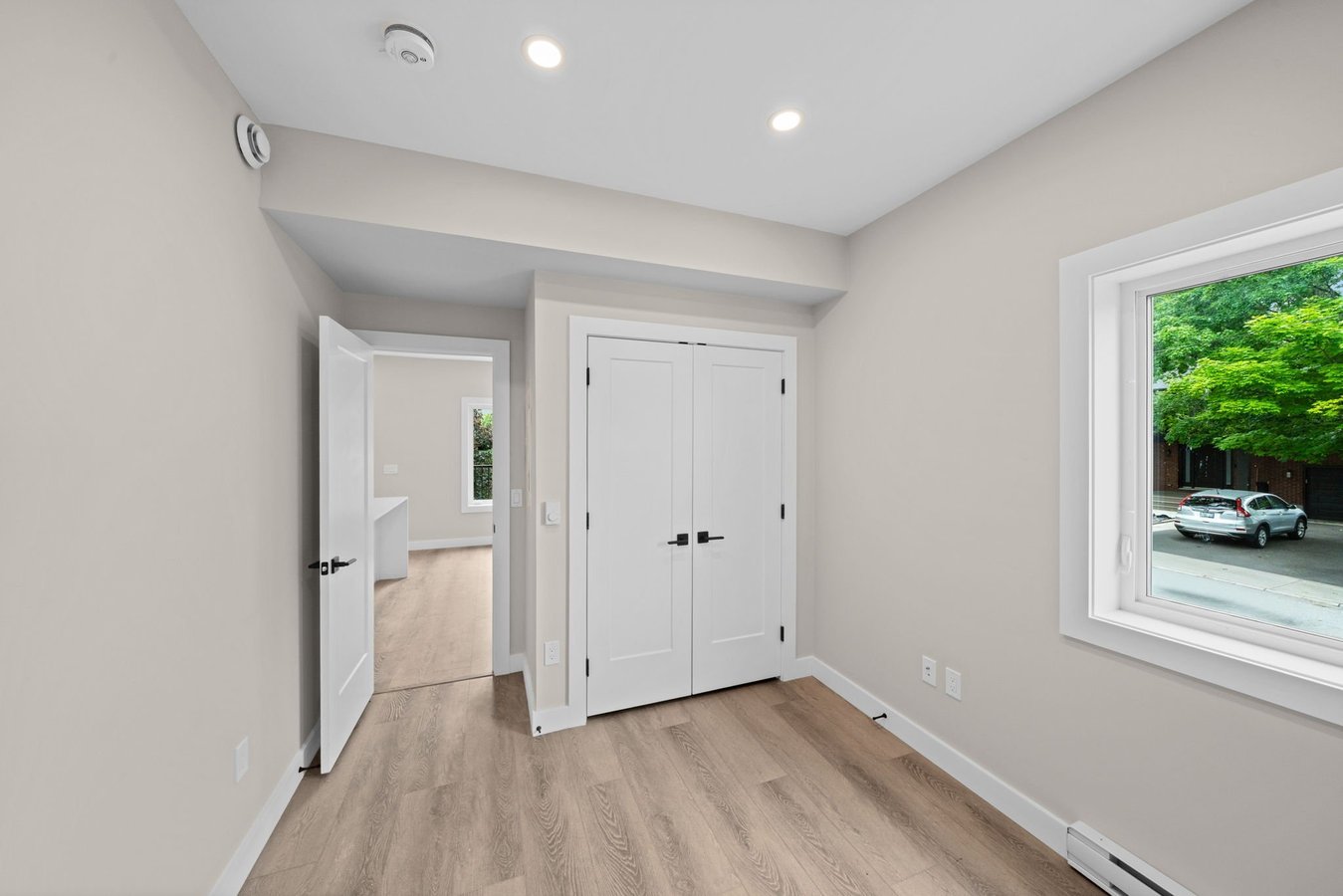 331 Bloomfield Avenue - Photo 9