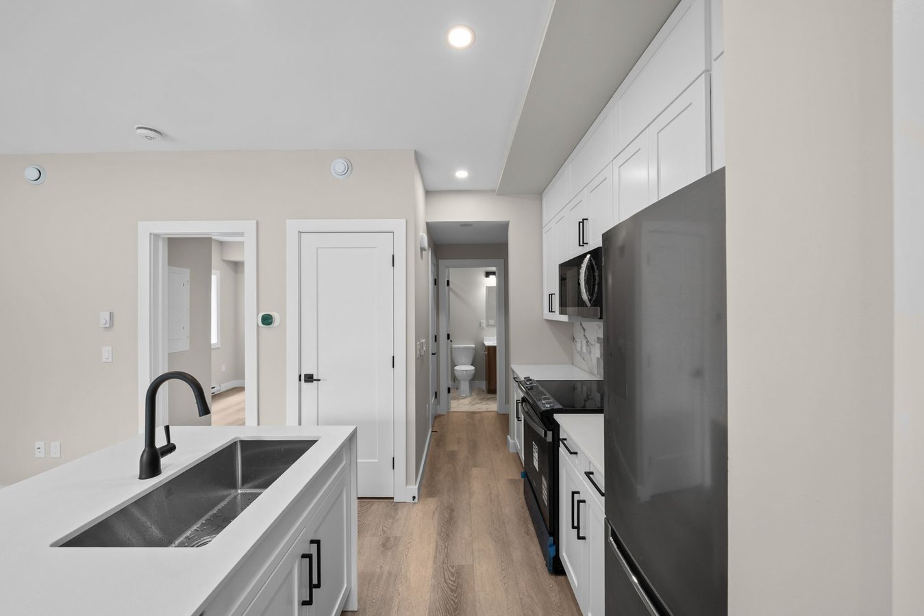331 Bloomfield Avenue - Photo 5