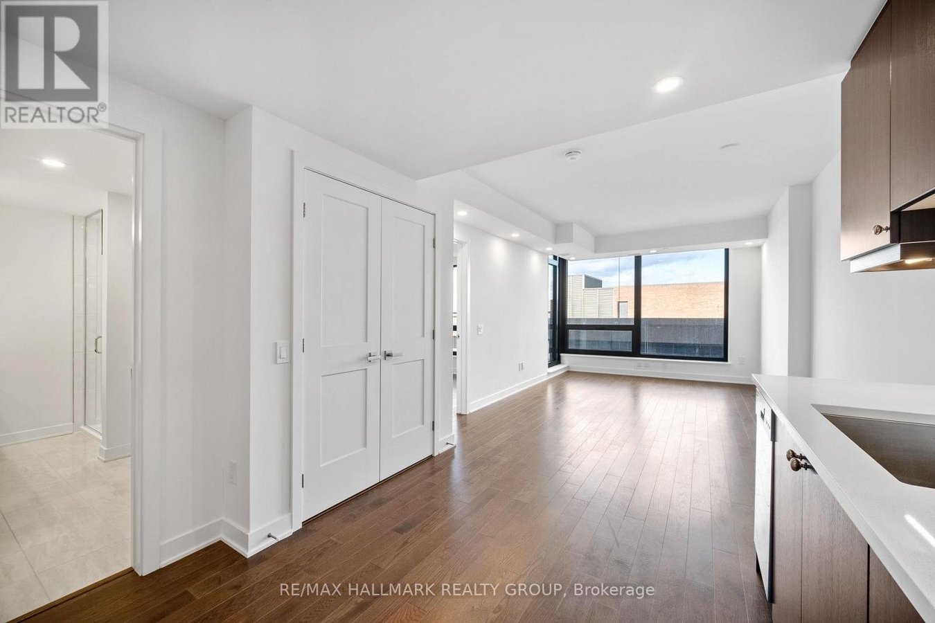 1403 - 340 QUEEN STREET - Photo 8