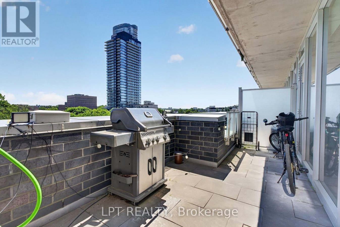 307 - 111 CHAMPAGNE AVENUE S - Photo 39