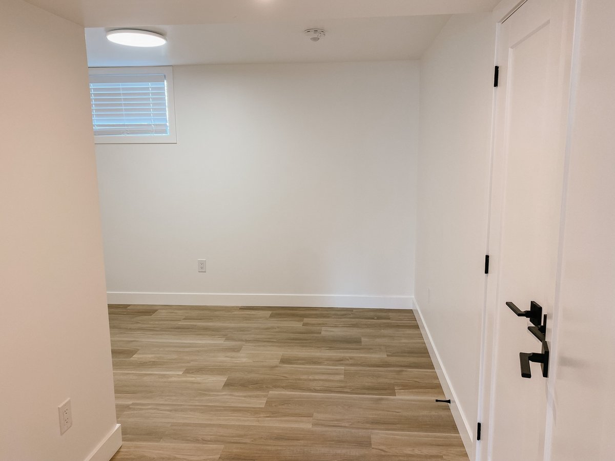 971 Hollington Street - Photo 10