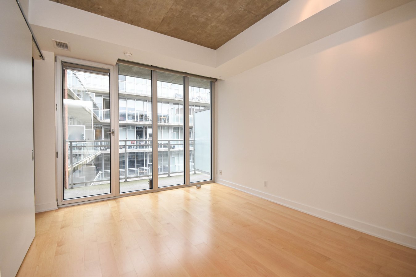 349 McLeod Street - Photo 6