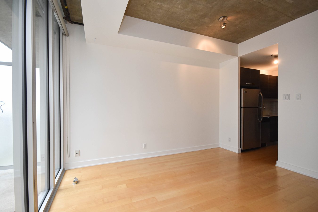 349 McLeod Street - Photo 11