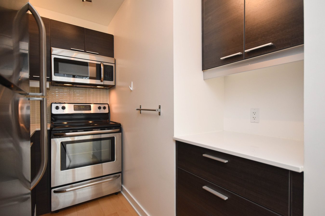 349 McLeod Street - Photo 12