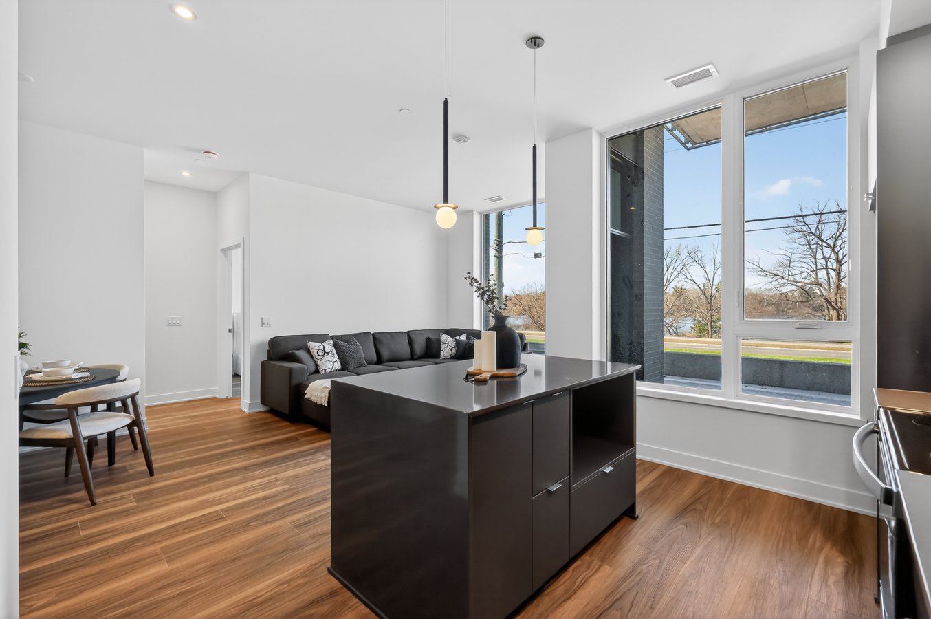 3071 Riverside Drive - Photo 19