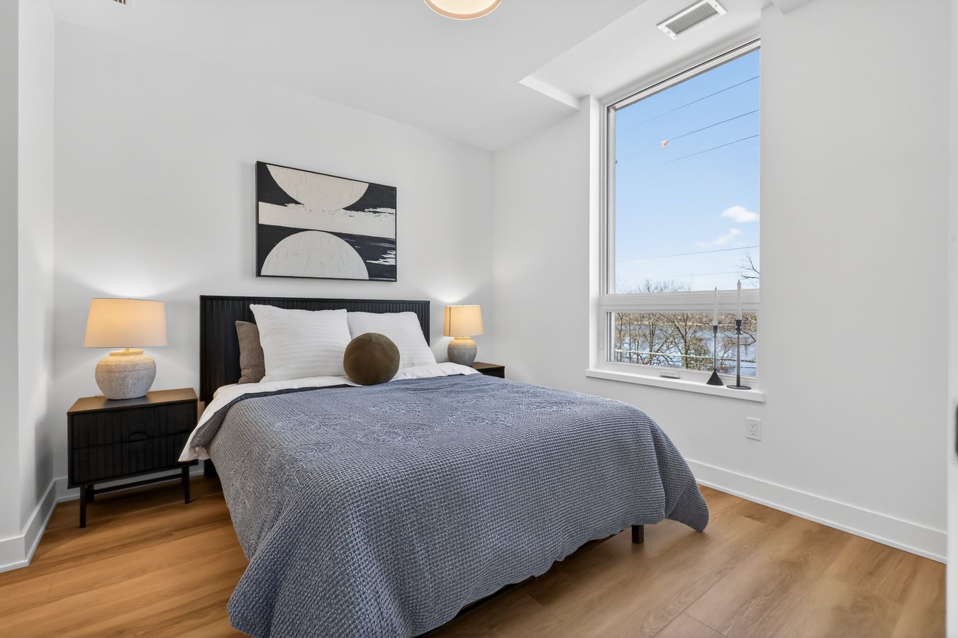 3071 Riverside Drive - Photo 9