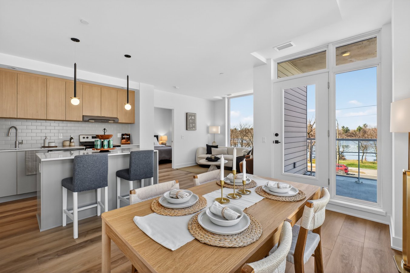 3071 Riverside Drive - Photo 6