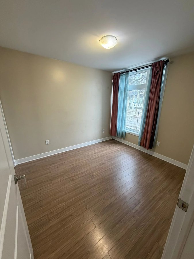 455 Green Avenue - Photo 10