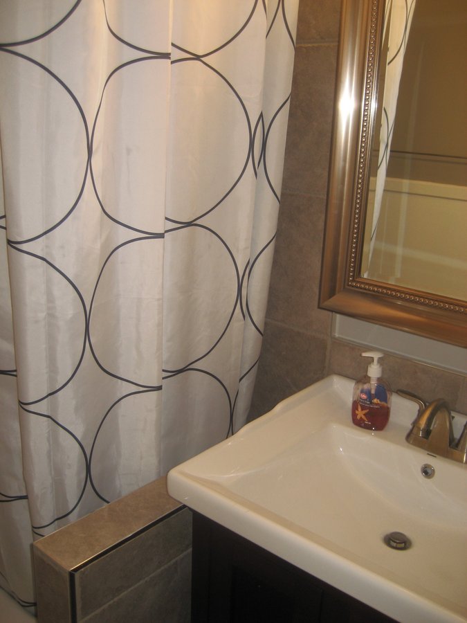 411 Echo Drive - Photo 4
