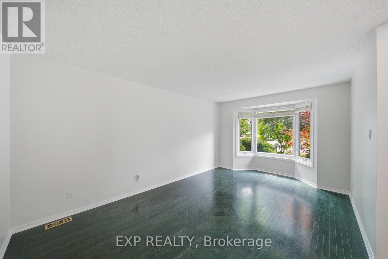 2023 ROLLING BROOK DRIVE - Photo 18