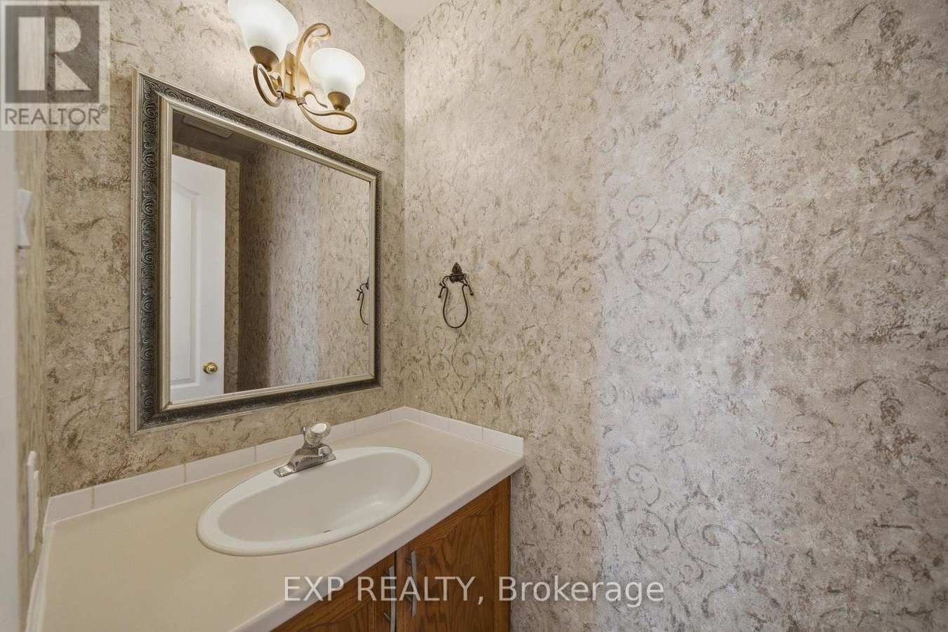 2023 ROLLING BROOK DRIVE - Photo 10